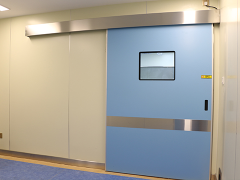 Automatic medical door